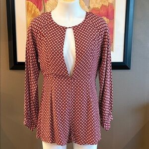 OLIVACEOUS Long Sleeve Deep Keyhole Print Romper Size Large